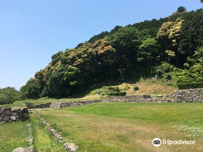 Azuchi Castle Ruins