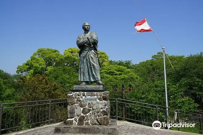 Sakamoto Ryoma Statue