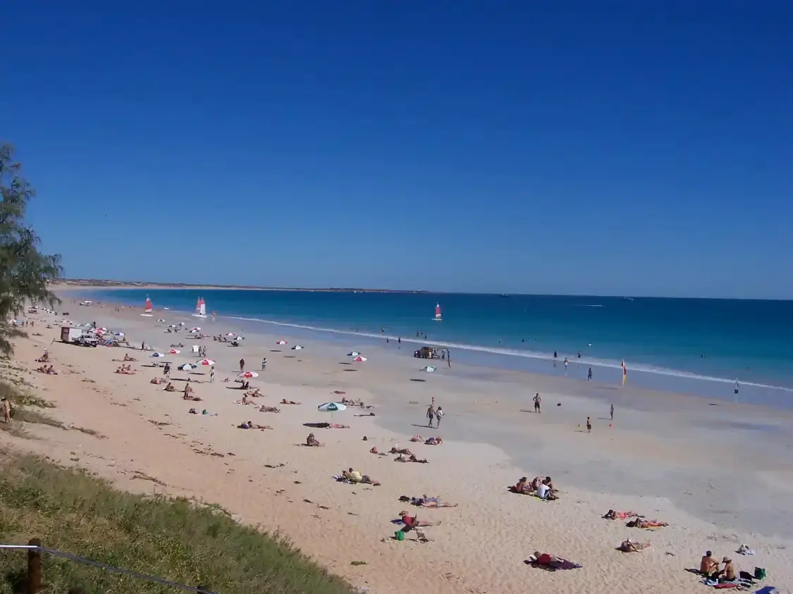 Hotels near Cable Beach