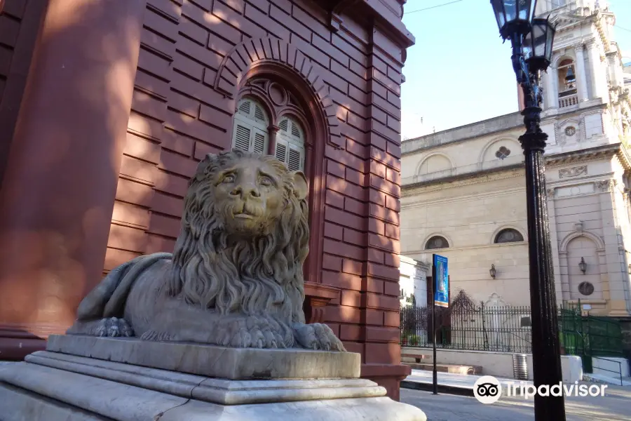 Municipal Palace (Lions Palace)