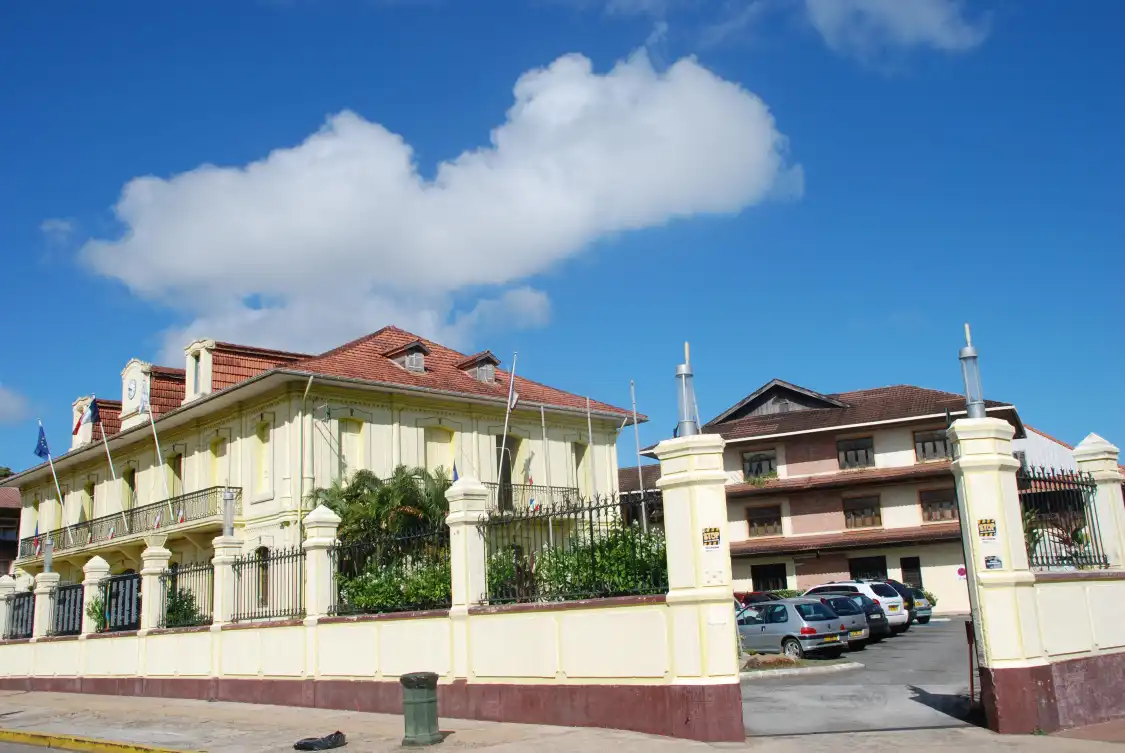 Hotels near Musee Departmental Alexandre-Franconie