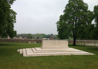 Loos British Cemetery