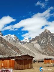 Kanchenjunga Mountain