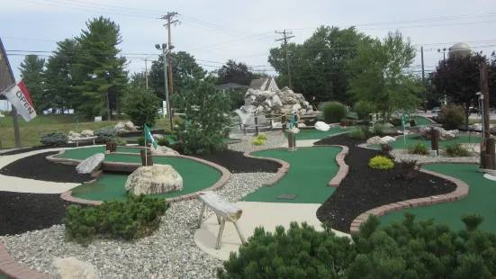 Mountain Mist Mini Golf