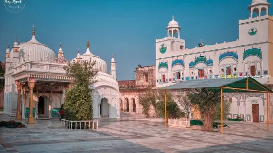 Dargah Hazrat Qamaruddin Shah RA