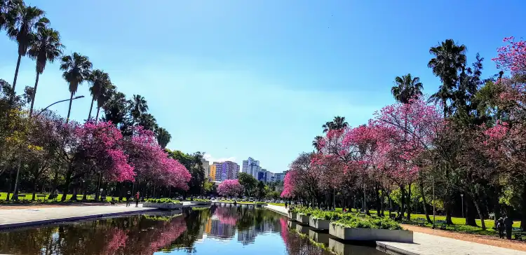 Hotels near Farroupilha Park (Redencao)