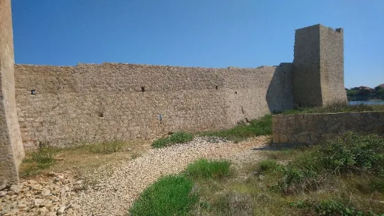 Kastelina Castle