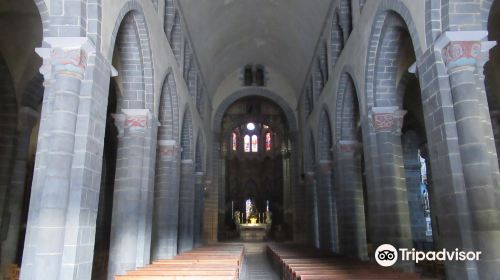 Basilique Saint-Amable