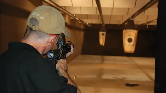 Stone Hart's Gun Club & Indoor Range