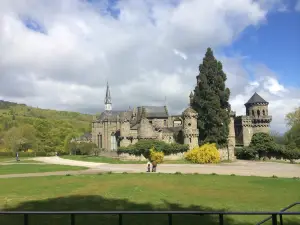 Lowenburg Castle