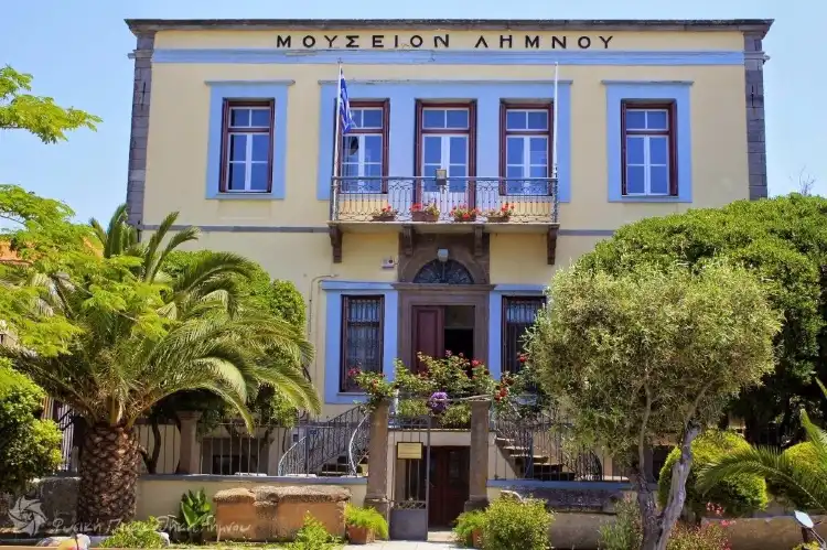 Hotels in Mirina