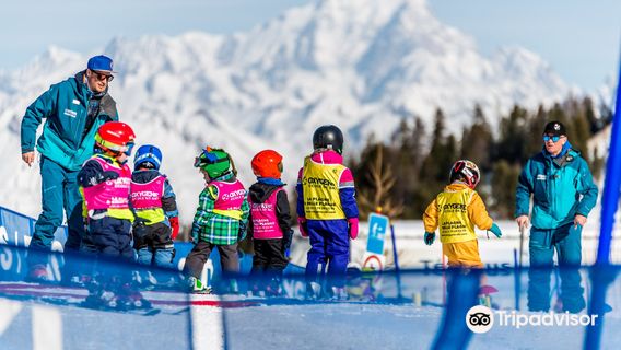 Oxygene Ski & Snowboard School Courchevel