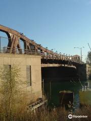 95th Street Bridge