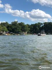 The Dixie Sternwheeler