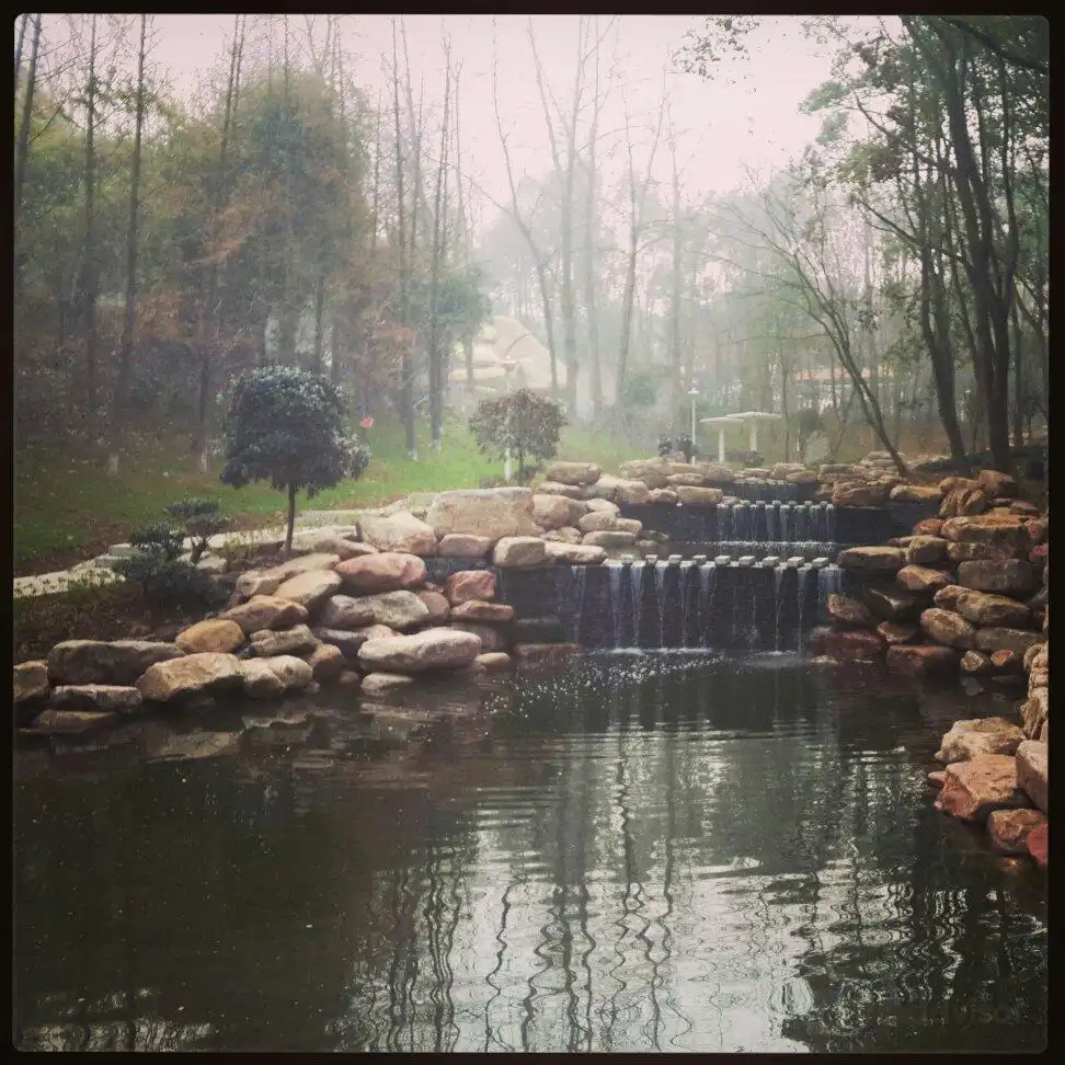 Hotels near YiDu ShangYeJie