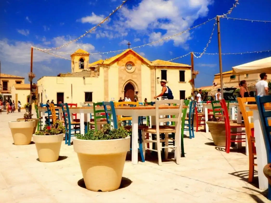 Hotels near Chiesa di San Francesco di Paola