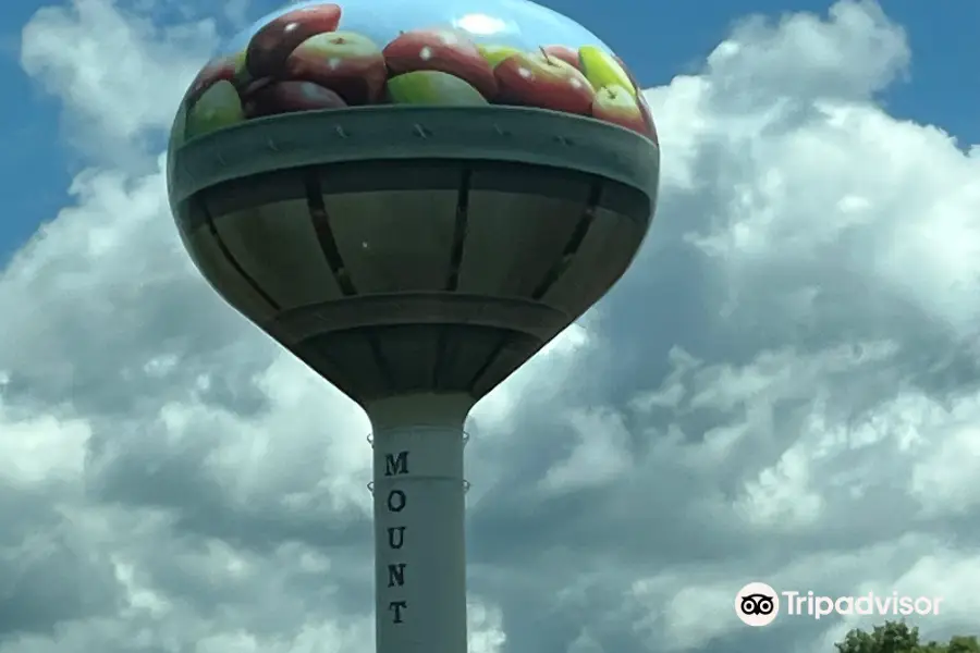 Apple Basket Water Tower Town of Mount Jackson, Virginia