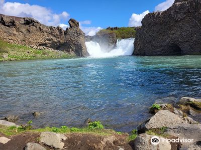 Hjálparfoss