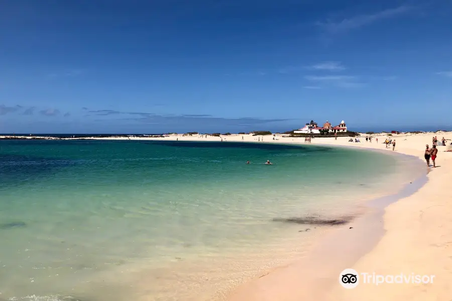 Playa de Los Charcos