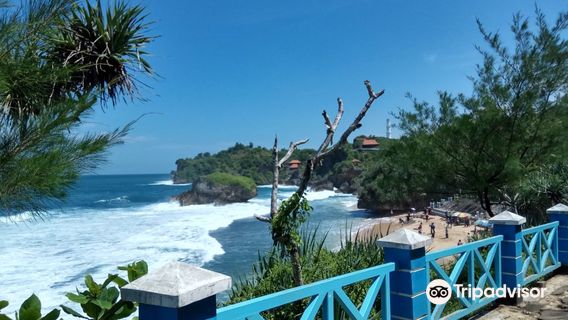 Pantai Kukup