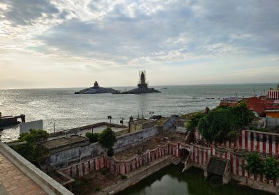 Thiruvalluvar Statue