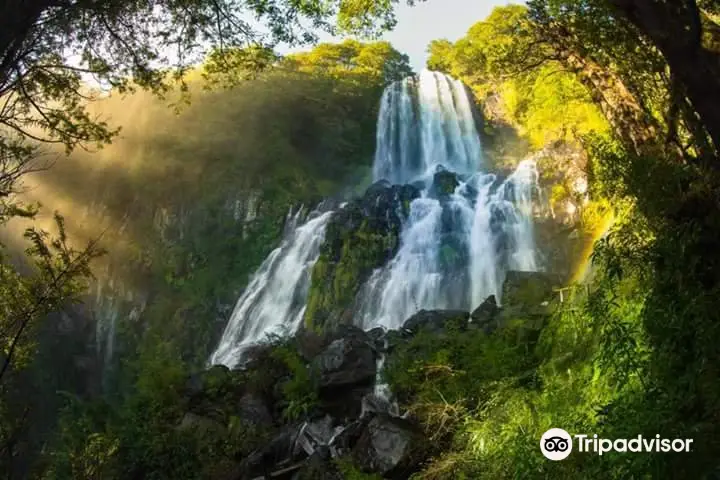 Salto Nina Encantada