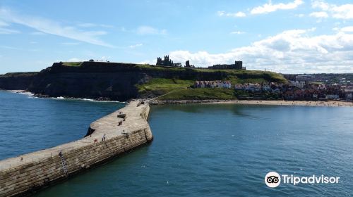 Whitby Harbour East Lighthouse