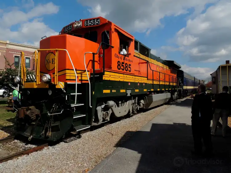 Các khách sạn gần Tennessee Central Railway Museum