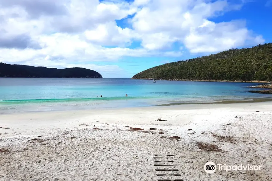 Fortescue Bay