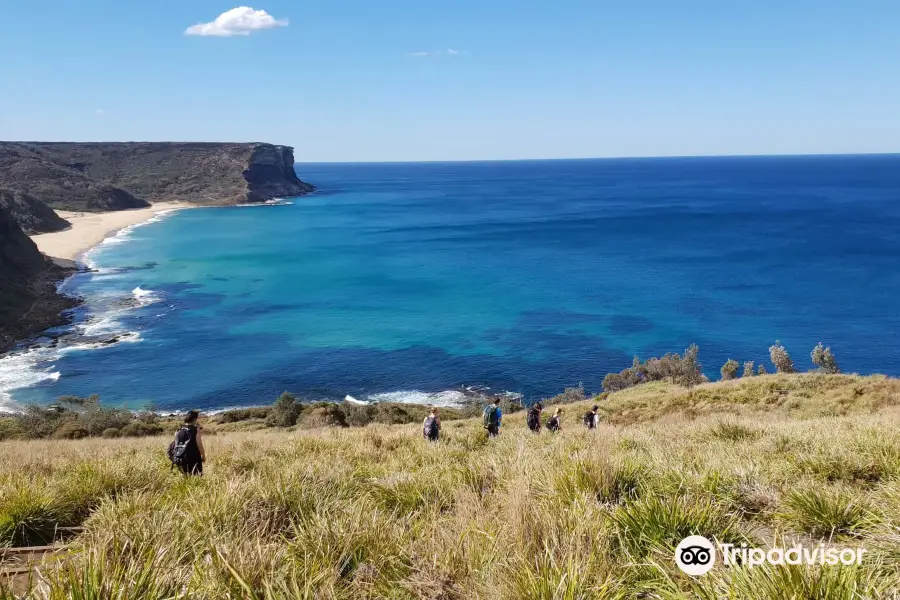 Emu Trekkers