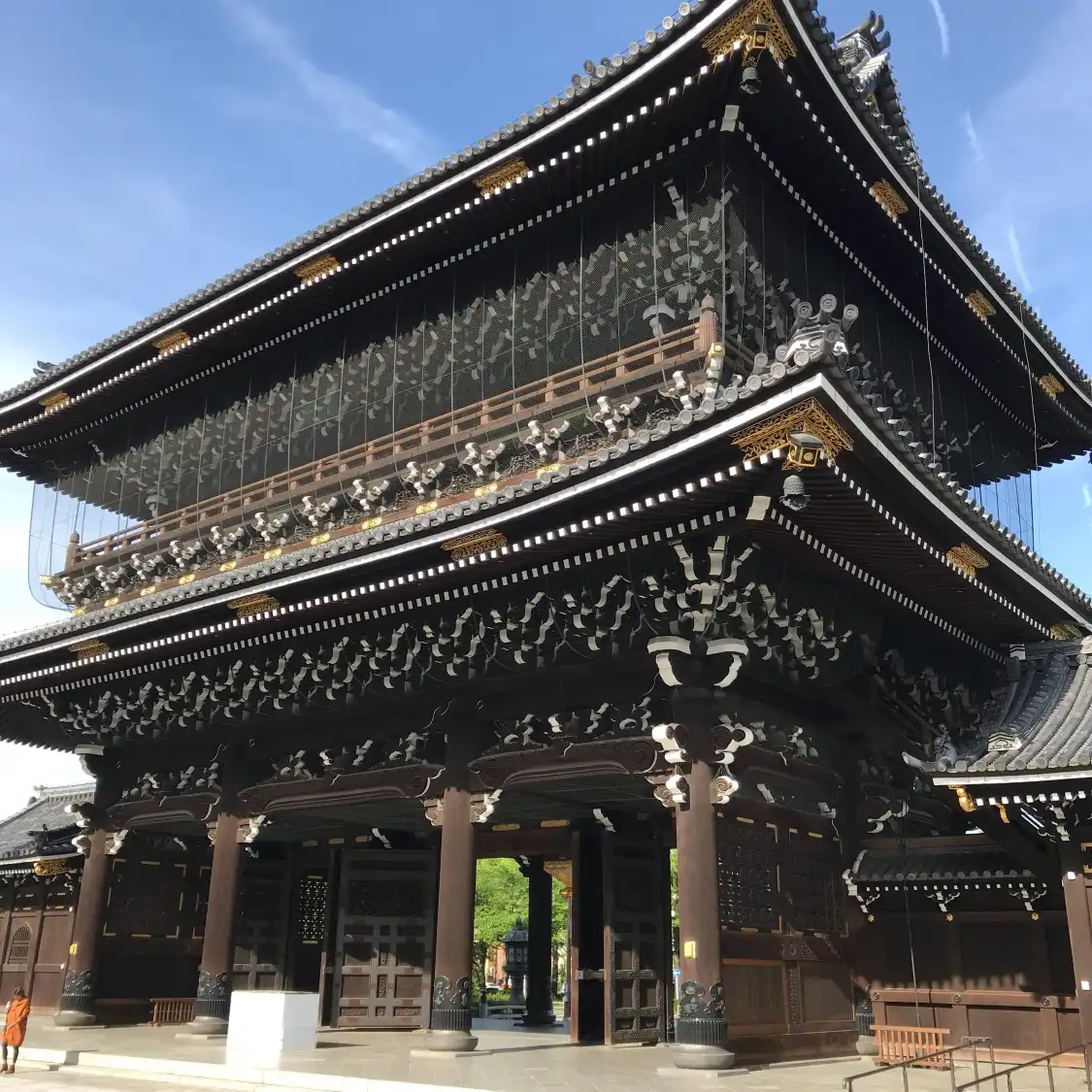 Hotels near Honjitsu-in Temple