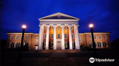 Lyceum - The Circle Historic District