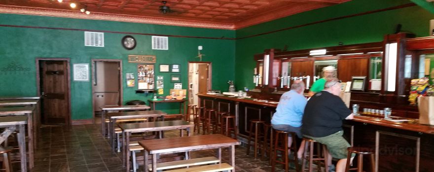 Molly's Pint Brewpub