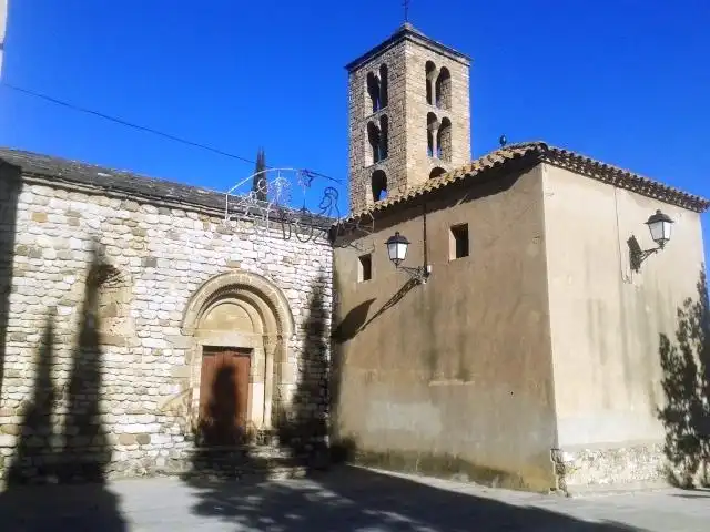 Hotel dekat Iglesia de San Pedro de Abrera
