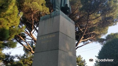 Monument to Gorkiy