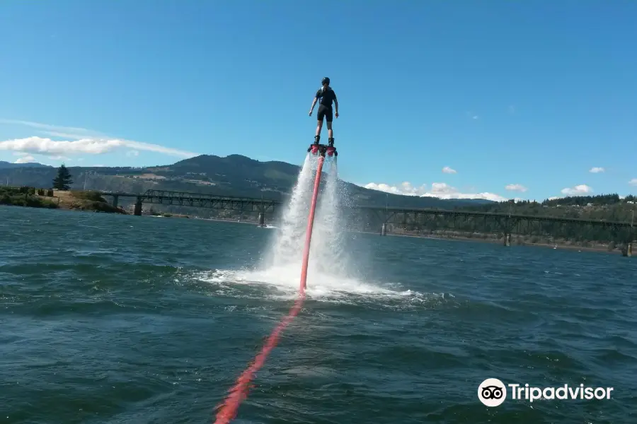 Gorge Flyboard