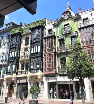 Calle Uria