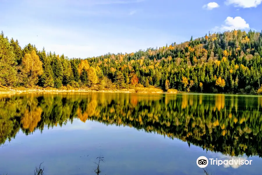 Kakhisi Lake