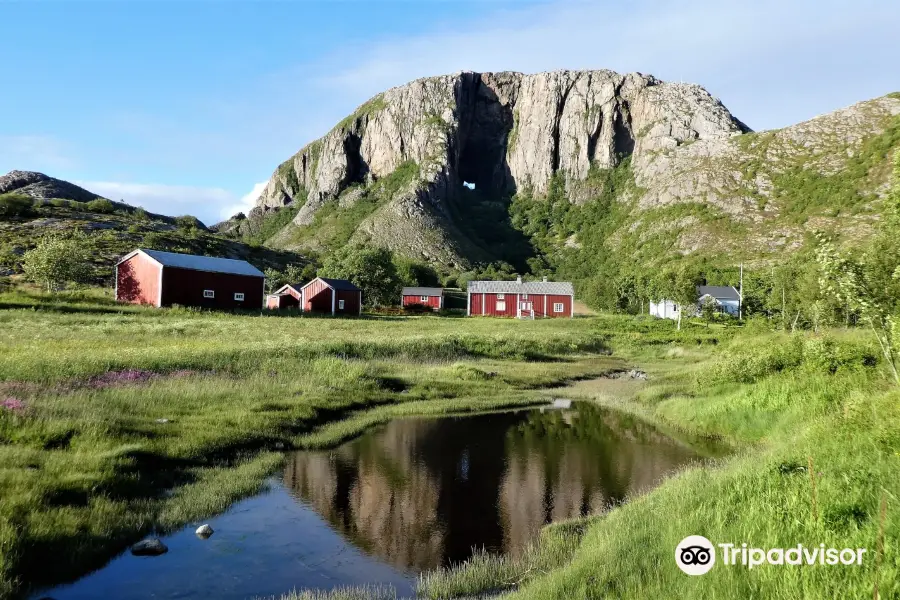 Torghatten