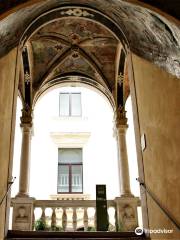 Palazzo Della Marra - Pinacoteca De Nittis