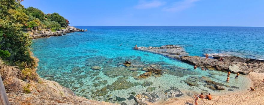 Plaka Beach