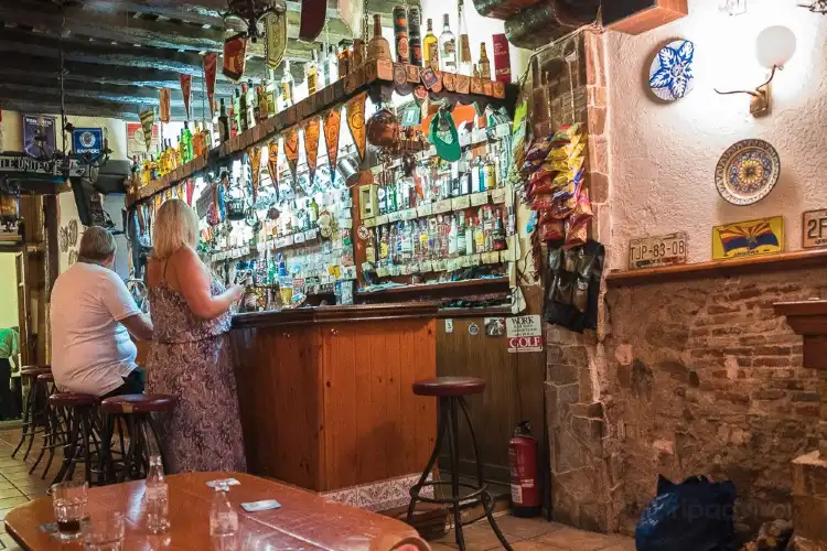 Hotels near Tipic Bar