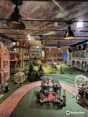 The Great American Dollhouse Museum