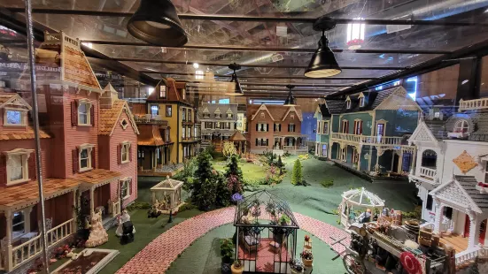 The Great American Dollhouse Museum