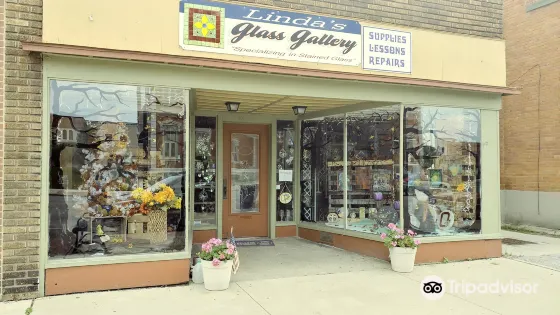 Linda's Glass Gallery