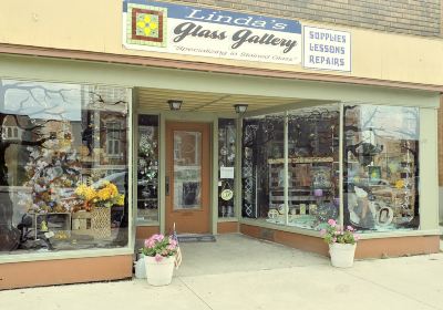 Linda's Glass Gallery