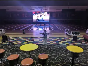 Thunderbowl Lanes