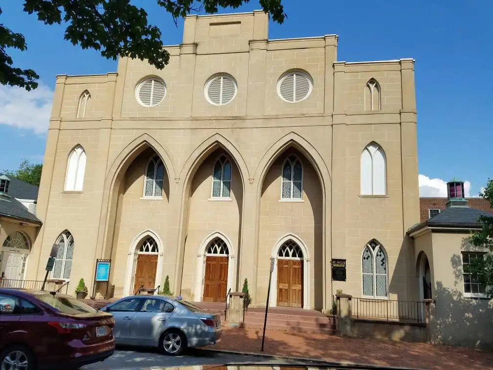 Hotels near St. Paul's Episcopal Church