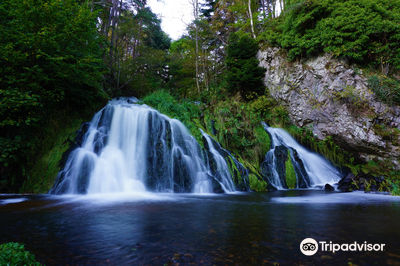 Dess Waterfall