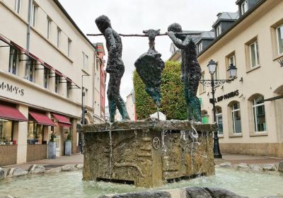 Messengers' Fountain